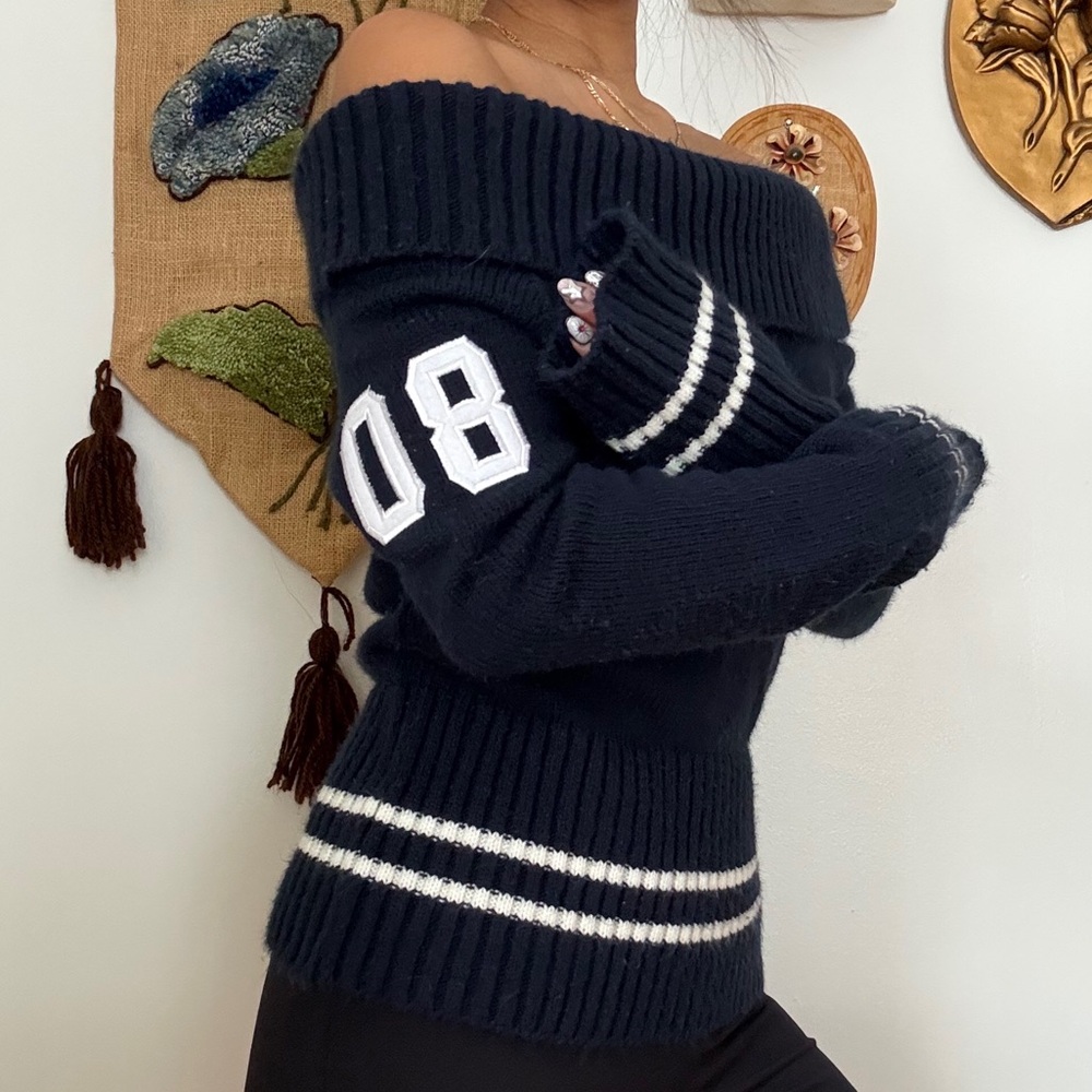 Cozy 90's Delia's Off the Shoulder Sweater - Picture 2 of 7